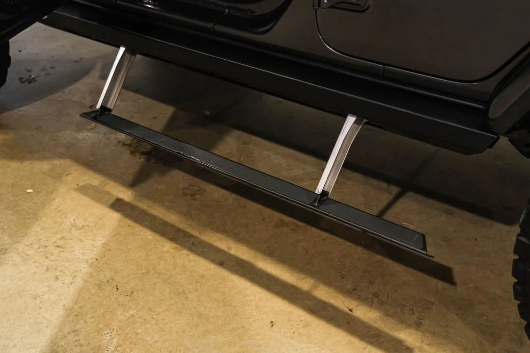 2021 Jeep JL Wrangler - Image 11 of 12