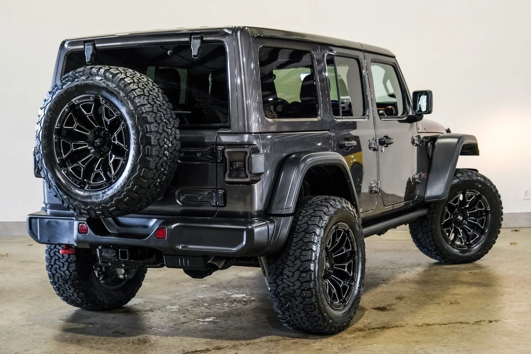 2021 Jeep JL Wrangler Rubicon 392 - Image 6 of 12