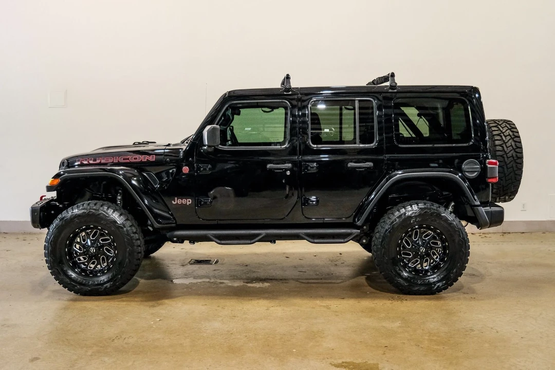 2021 Jeep JL Wrangler - Image 4 of 12