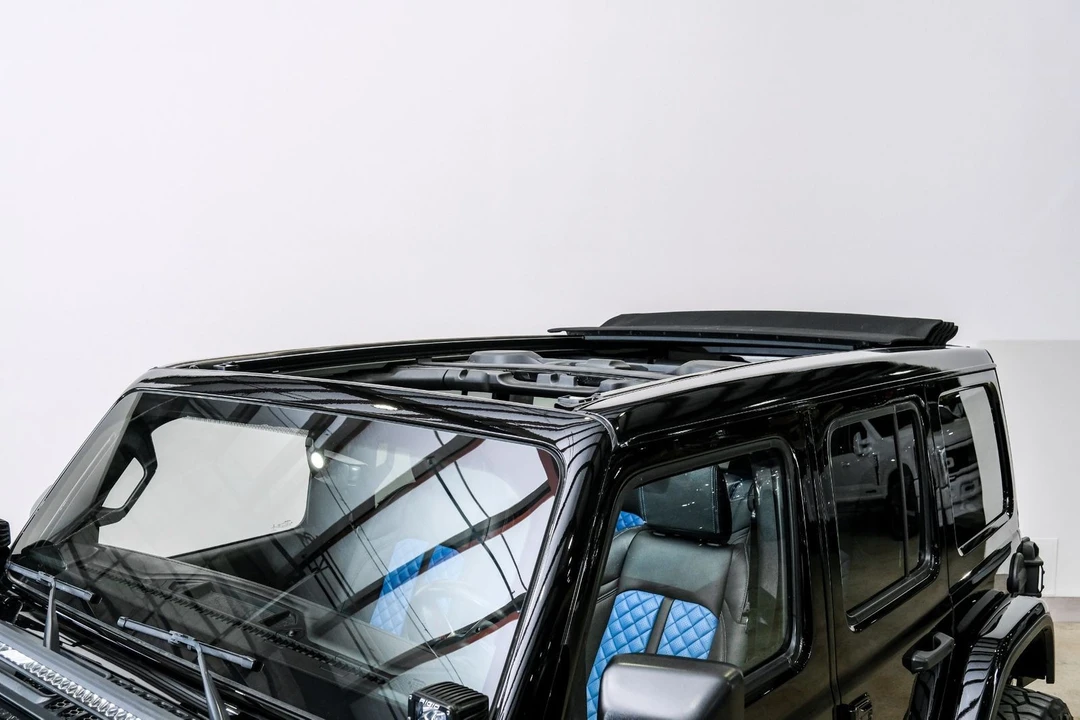 2021 Jeep JL Wrangler - Image 2 of 12