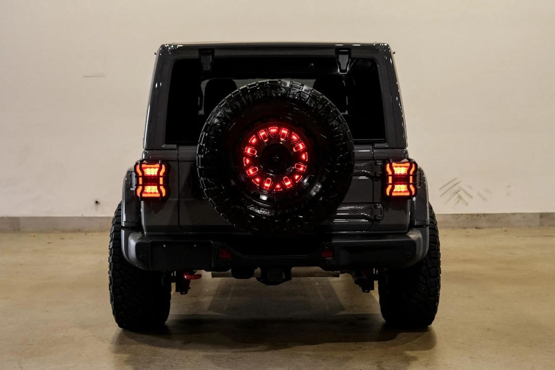 2021 Jeep JL Wrangler Rubicon 392 - Image 11 of 12