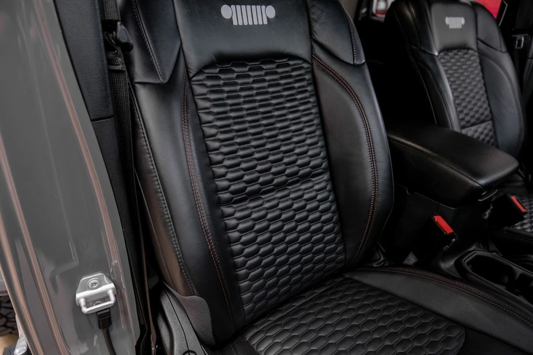 2021 Jeep JL Wrangler Rubicon 392 - Image 6 of 12
