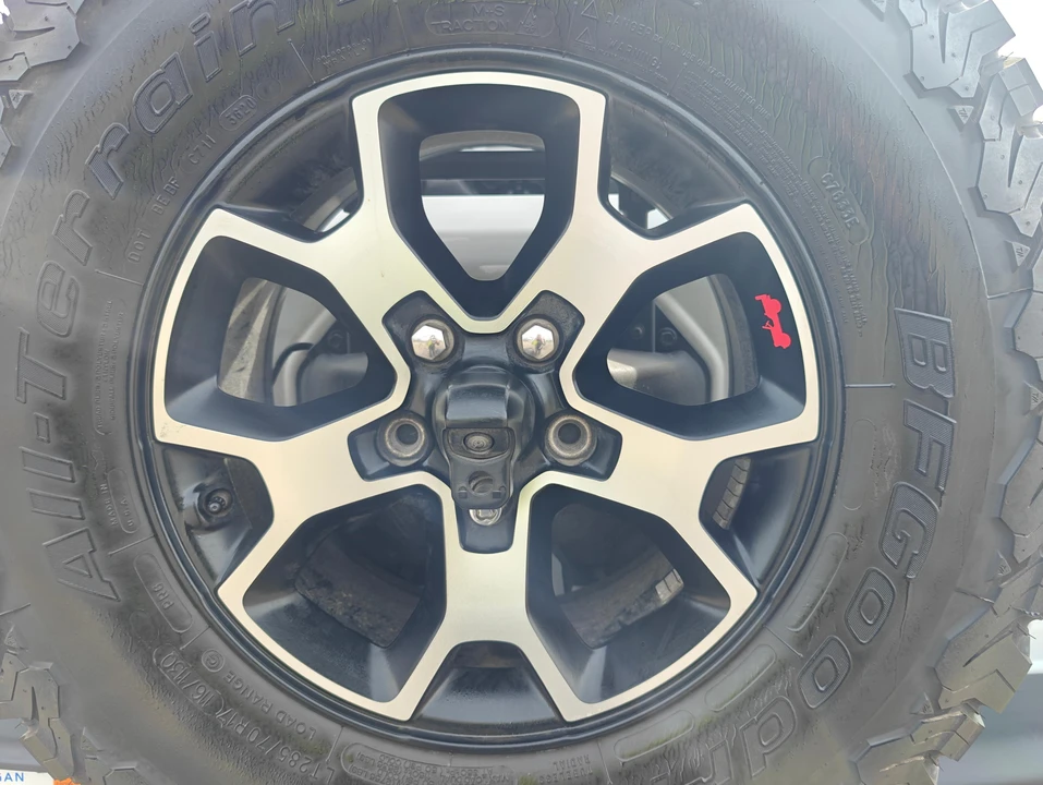 2021 Jeep JL Wrangler - Image 28 of 31