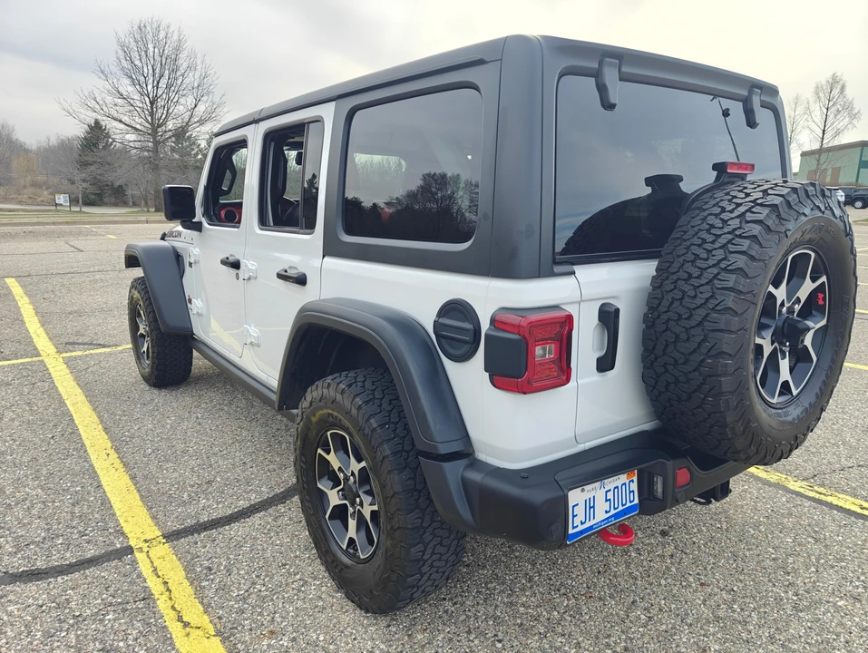 2021 Jeep JL Wrangler - Image 14 of 31