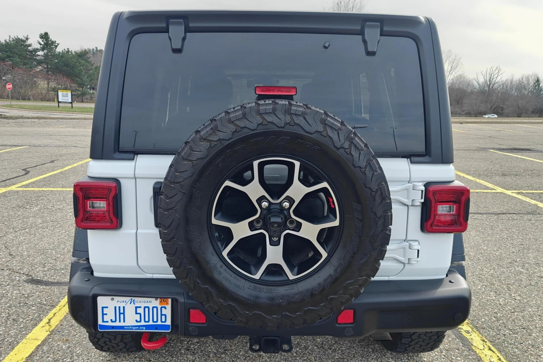 2021 Jeep JL Wrangler - Image 5 of 31