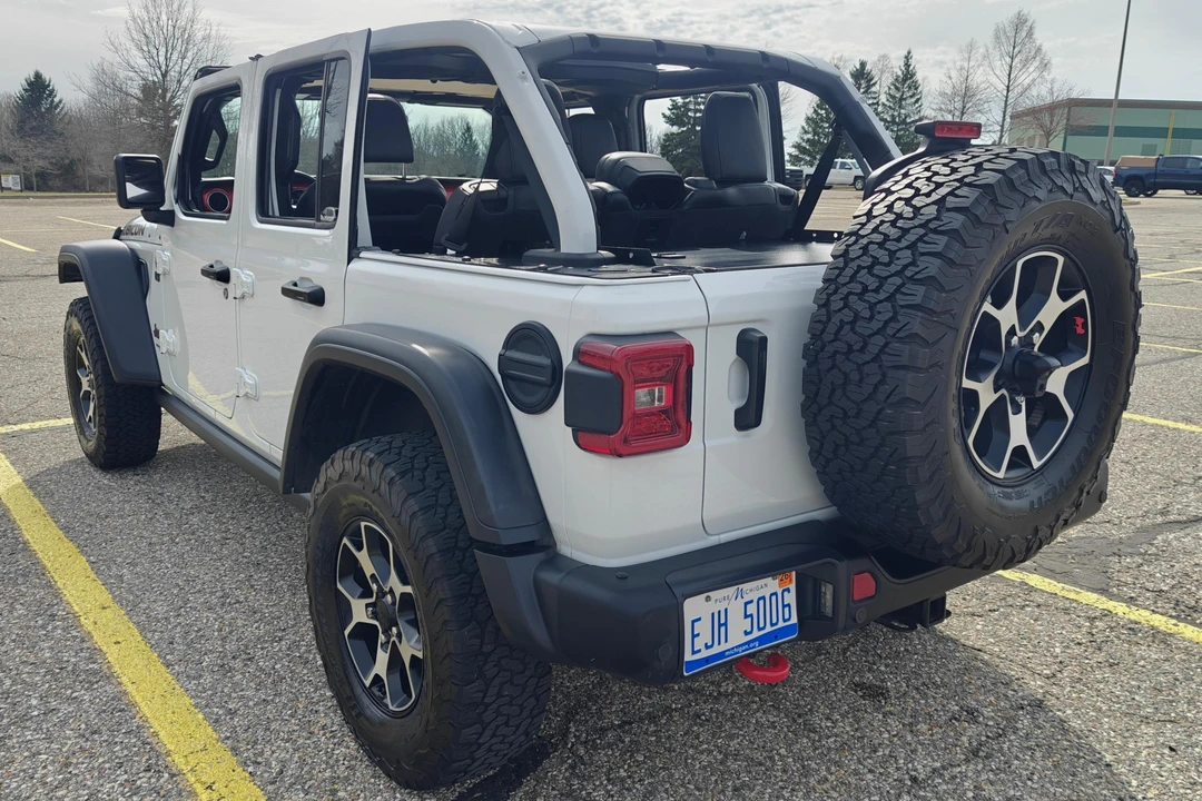 2021 Jeep JL Wrangler - Image 4 of 31