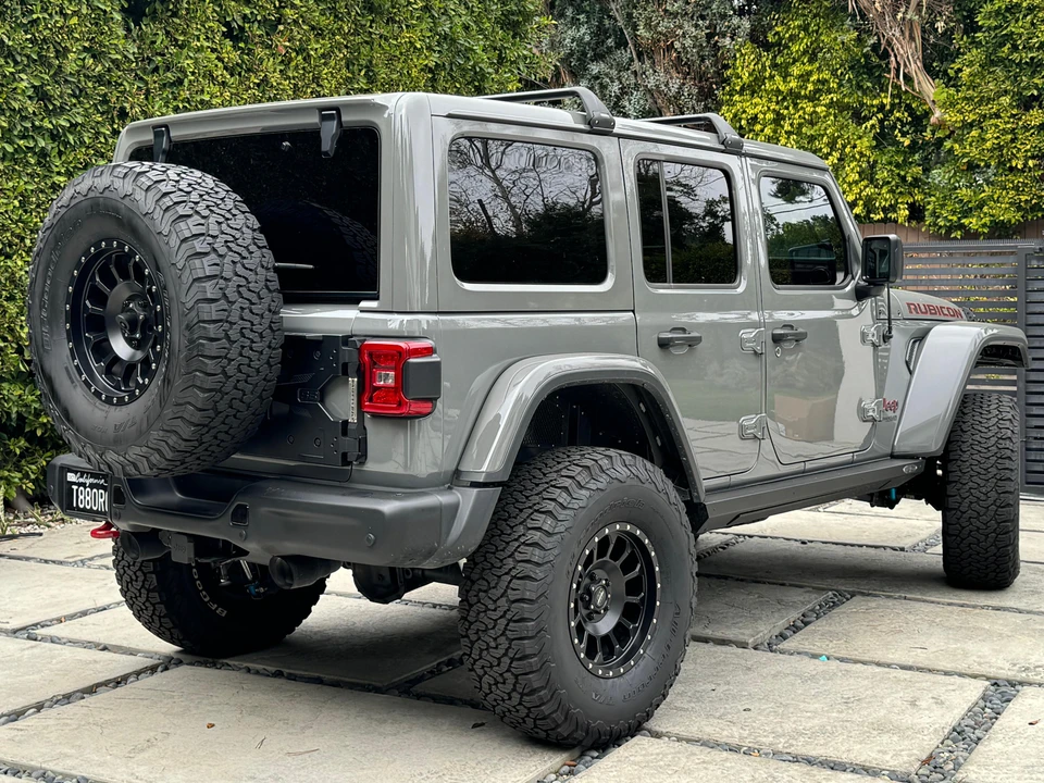 2021 Jeep JL Wrangler - Image 13 of 31