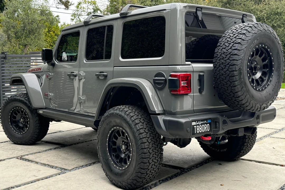 2021 Jeep JL Wrangler - Image 4 of 31