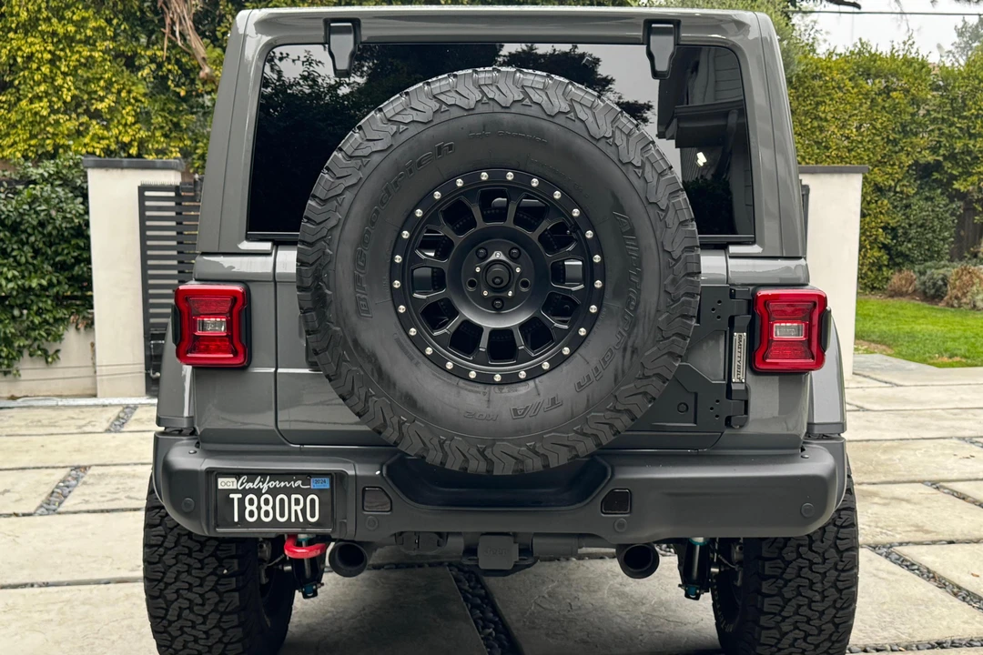 2021 Jeep JL Wrangler - Image 5 of 31