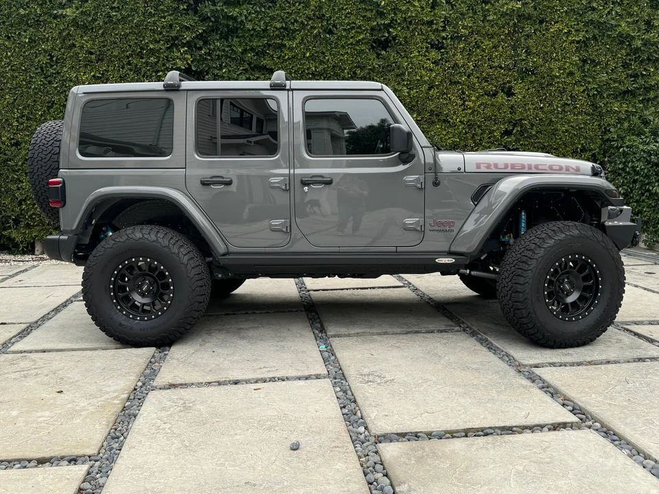 2021 Jeep JL Wrangler - Image 14 of 31