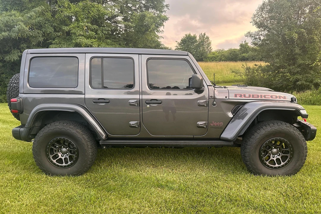 2021 Jeep JL Wrangler - Image 3 of 31