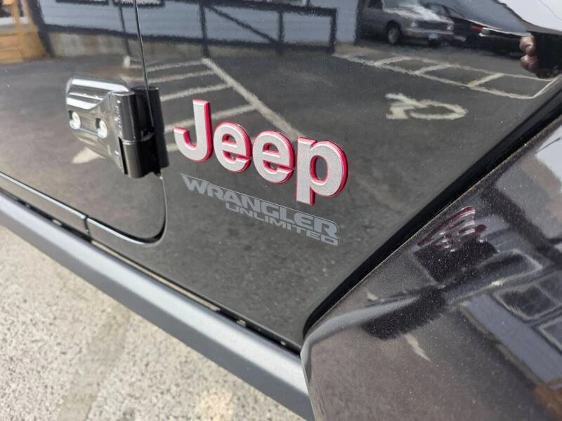 2021 Jeep JL Wrangler - Image 3 of 20