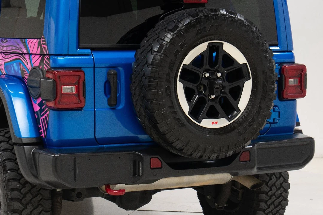 2021 Jeep Wrangler - Image 15 of 31