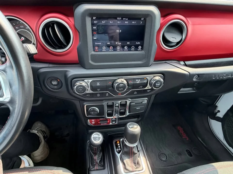 2021 Jeep JL Wrangler - Image 14 of 14