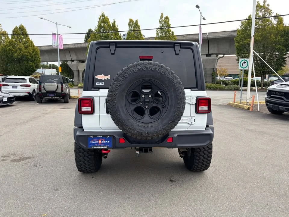 2021 Jeep JL Wrangler - Image 8 of 14
