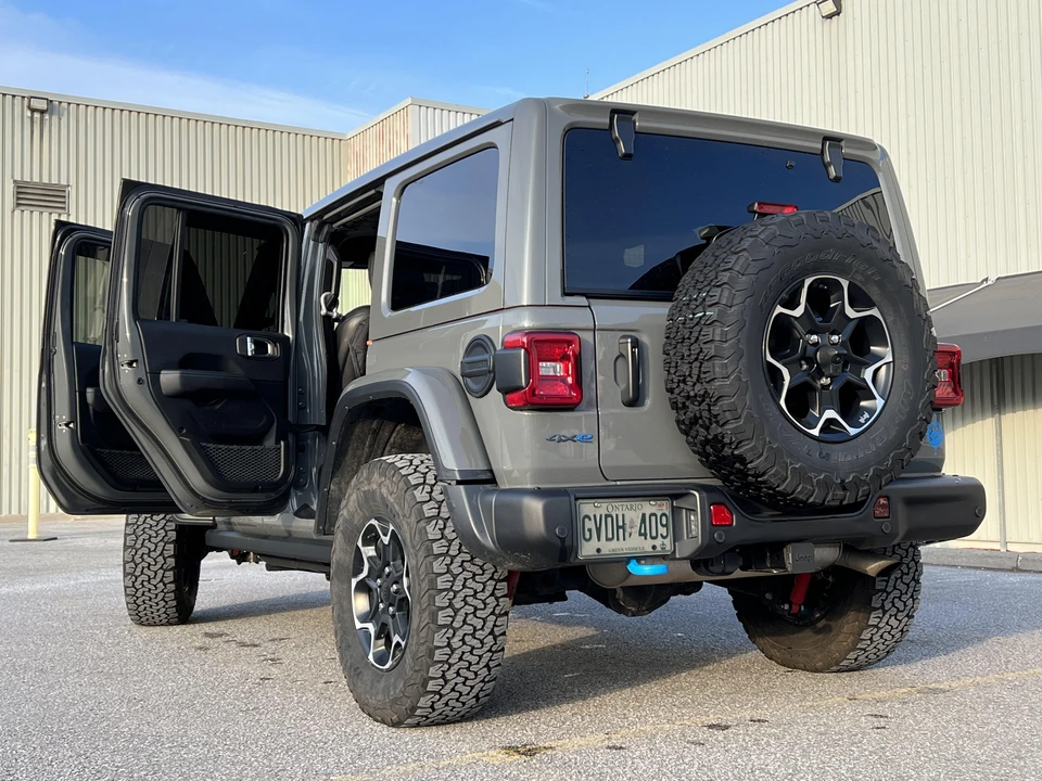 2021 Jeep JL Wrangler - Image 14 of 31