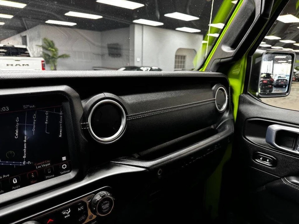 2021 Jeep JL Wrangler - Image 27 of 31