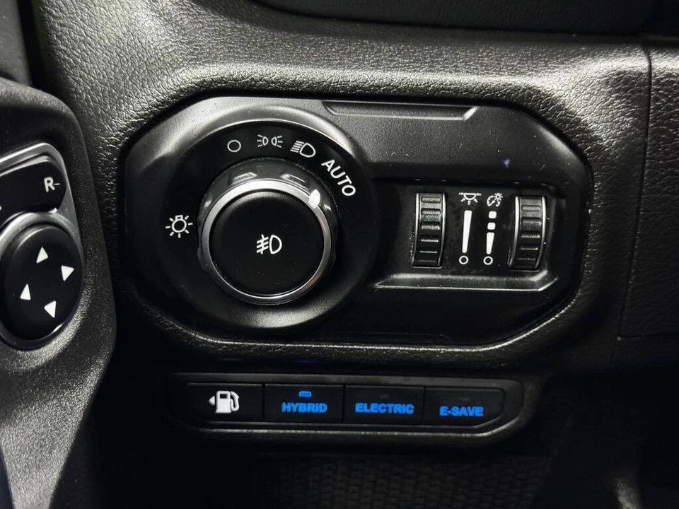 2021 Jeep JL Wrangler - Image 31 of 31