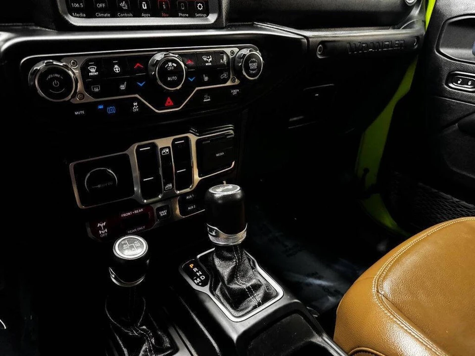 2021 Jeep JL Wrangler - Image 26 of 31