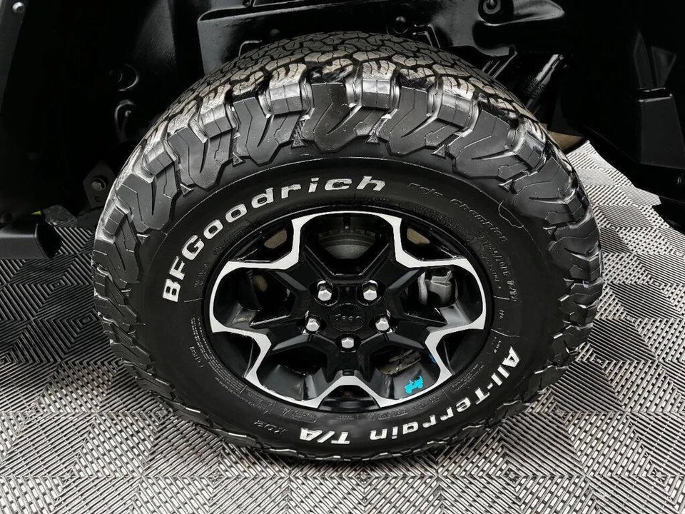 2021 Jeep JL Wrangler - Image 20 of 31