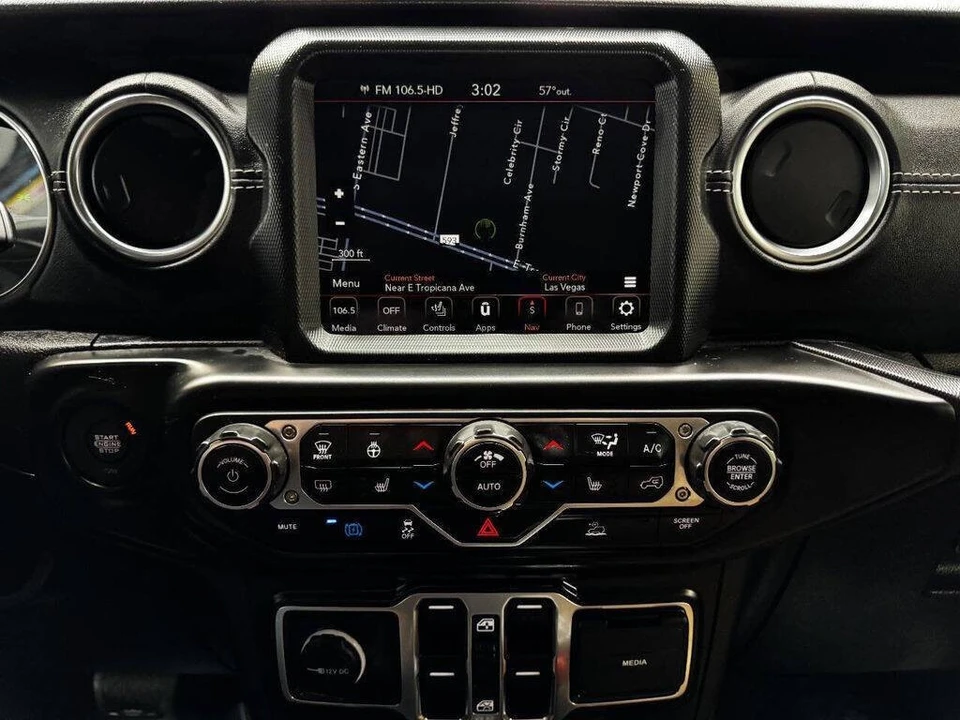 2021 Jeep JL Wrangler - Image 24 of 31