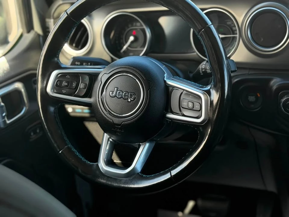 2021 Jeep JL Wrangler - Image 10 of 17