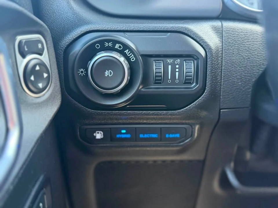 2021 Jeep JL Wrangler - Image 15 of 17