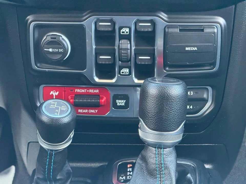 2021 Jeep JL Wrangler - Image 17 of 17