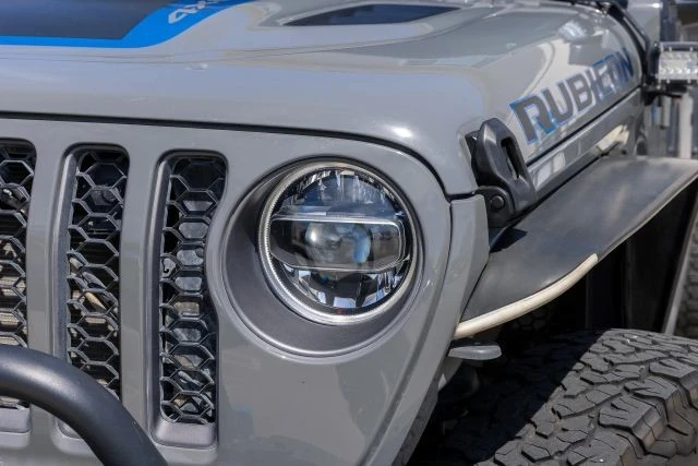 2021 Jeep JL Wrangler - Image 9 of 31
