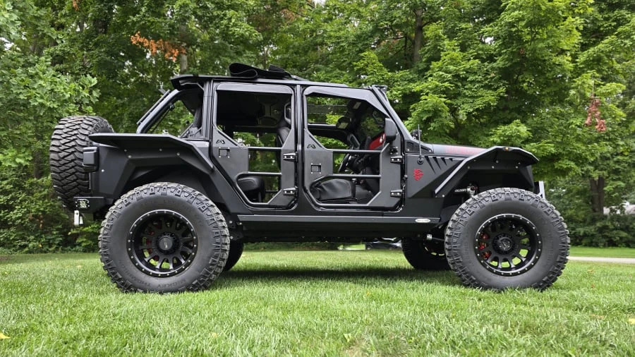 2021 Jeep JL Wrangler - Image 2 of 31