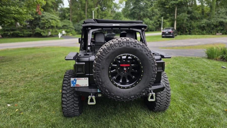 2021 Jeep JL Wrangler - Image 10 of 31