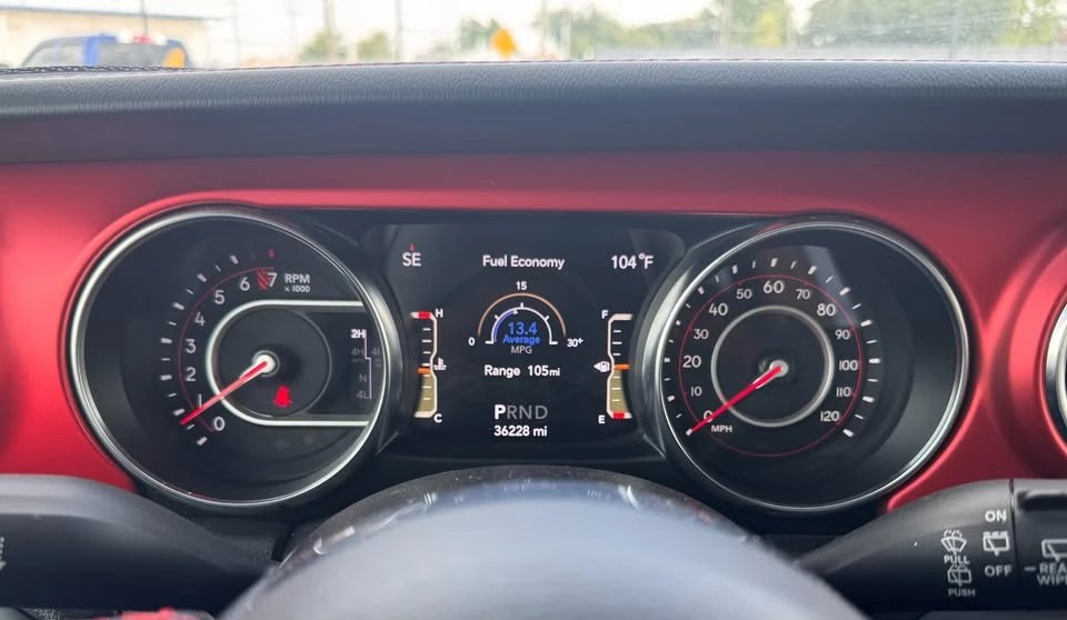 2021 Jeep JL Wrangler - Image 11 of 16