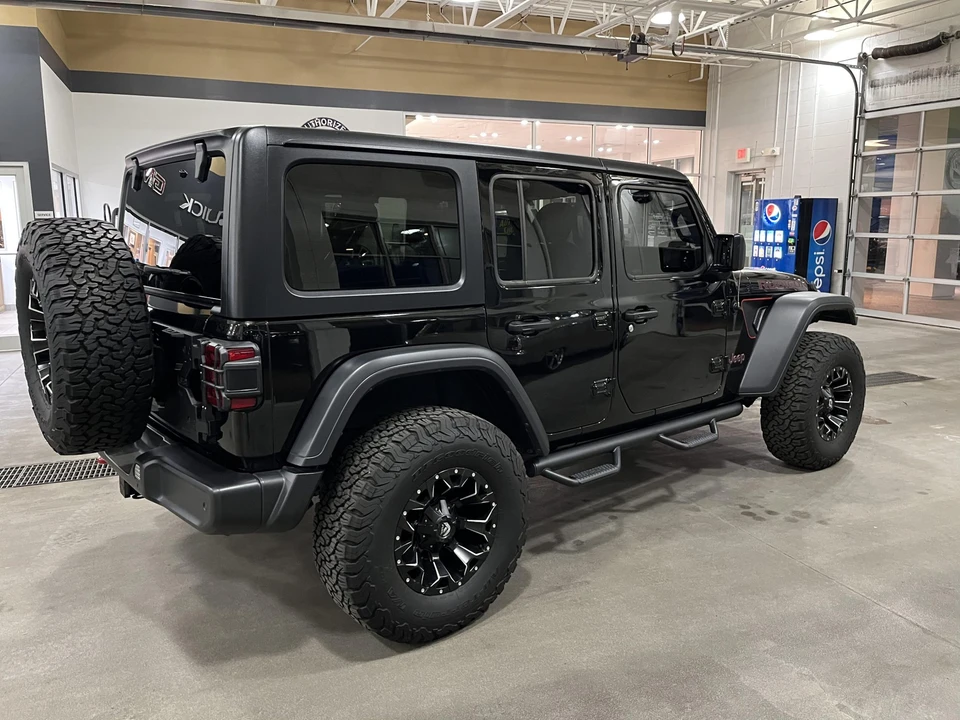 2021 Jeep JL Wrangler - Image 12 of 31
