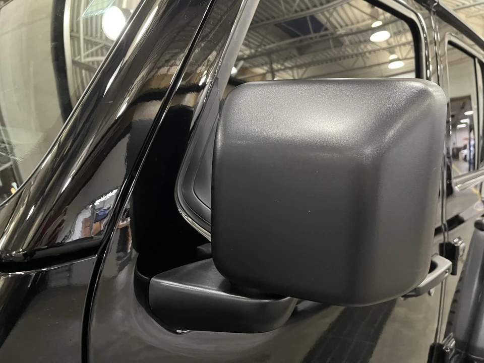 2021 Jeep JL Wrangler - Image 30 of 31