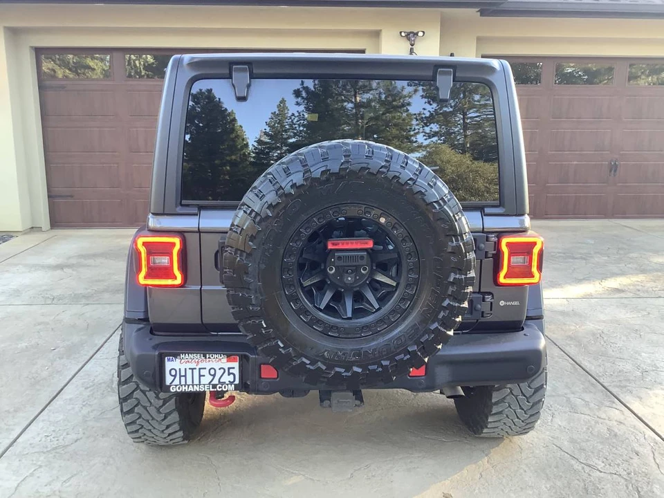 2021 Jeep JL Wrangler - Image 5 of 13