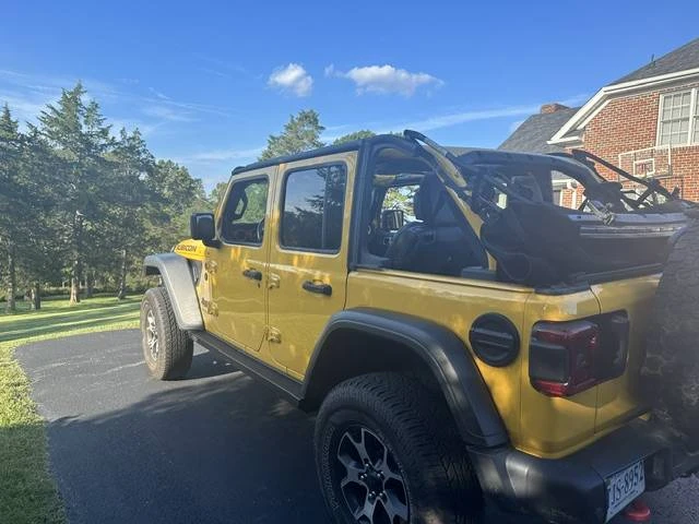2021 Jeep JL Wrangler - Image 4 of 4