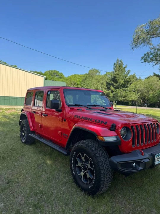 2021 Jeep JL Wrangler - Image 2 of 10