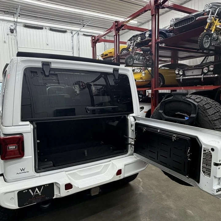2021 Jeep JL Wrangler - Image 16 of 20