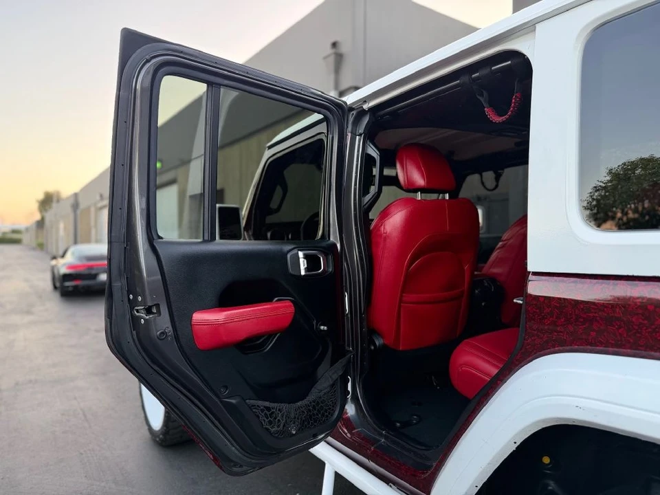 2021 Jeep JL Wrangler - Image 15 of 22