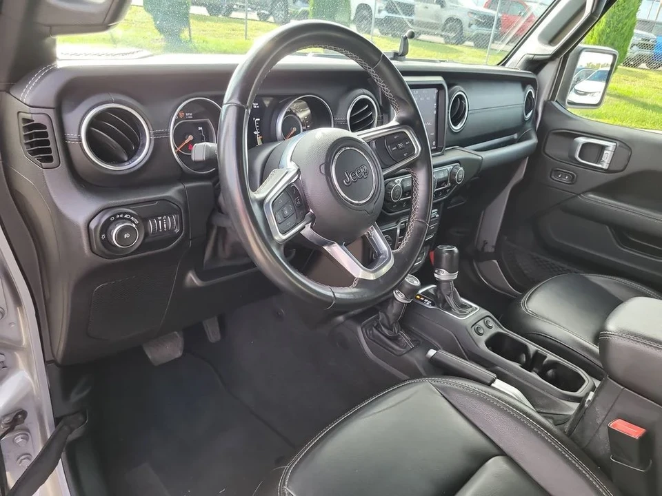 2021 Jeep JL Wrangler - Image 15 of 21