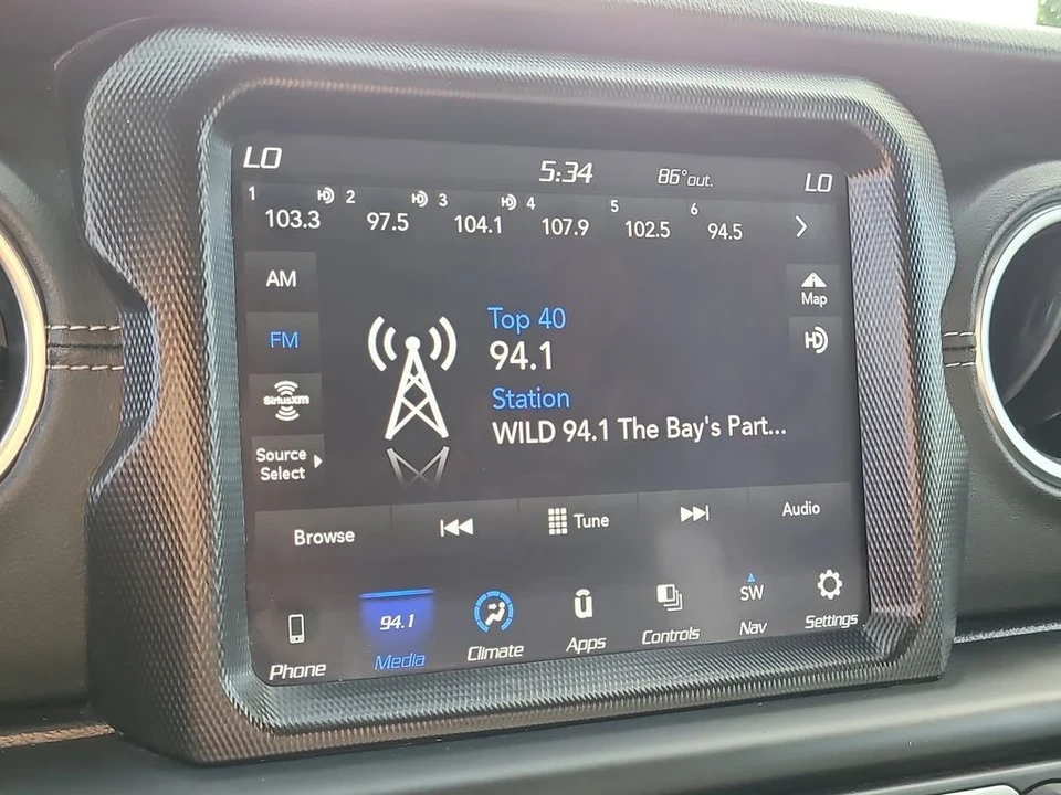 2021 Jeep JL Wrangler - Image 18 of 21