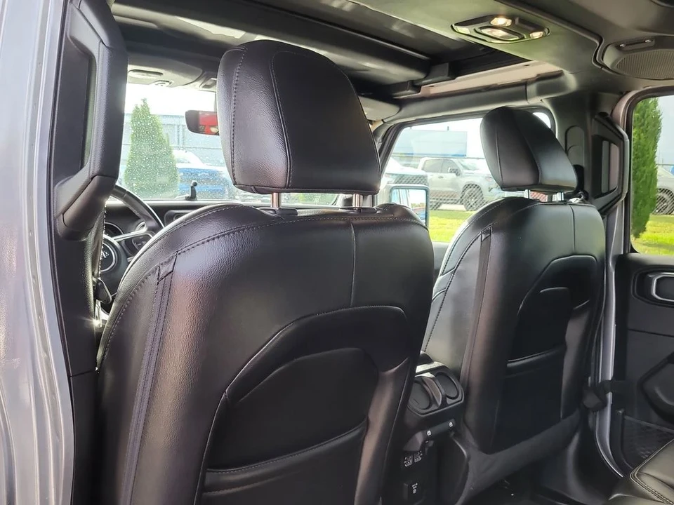 2021 Jeep JL Wrangler - Image 9 of 12