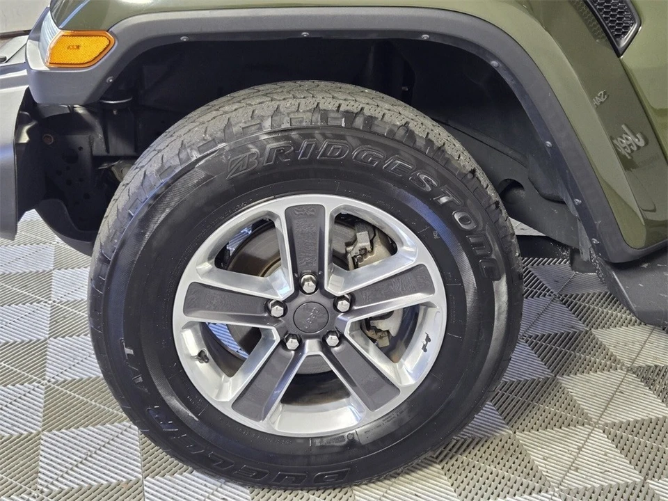 2021 Jeep JL Wrangler - Image 5 of 21