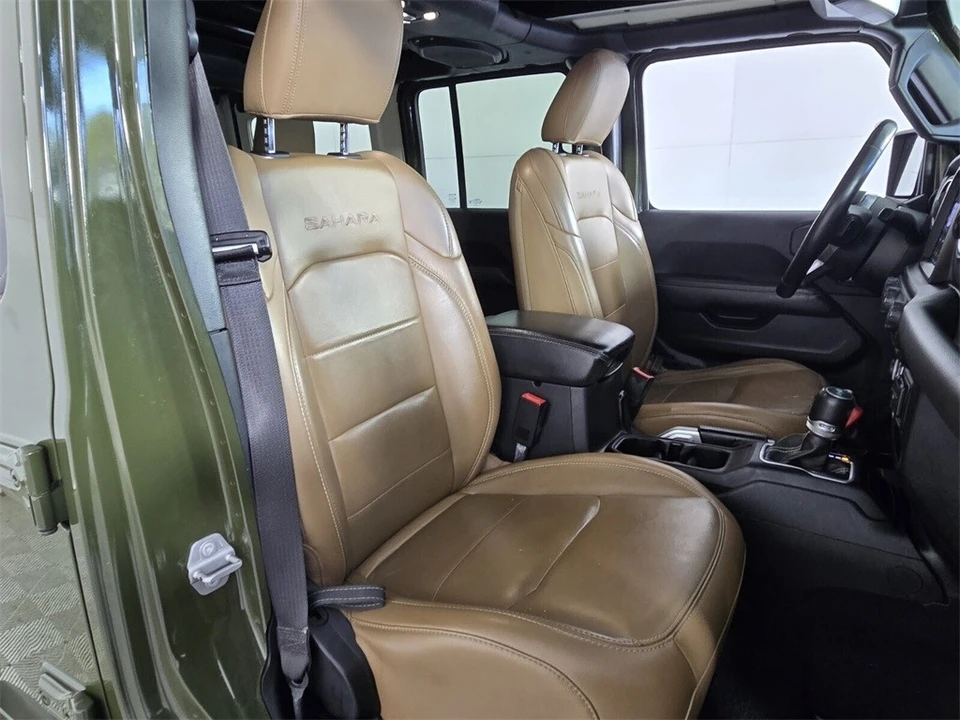 2021 Jeep JL Wrangler - Image 14 of 21