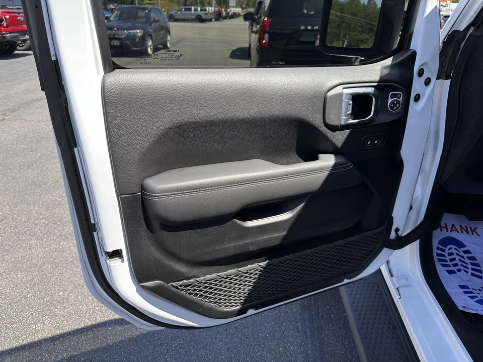2021 Jeep JL Wrangler - Image 9 of 21