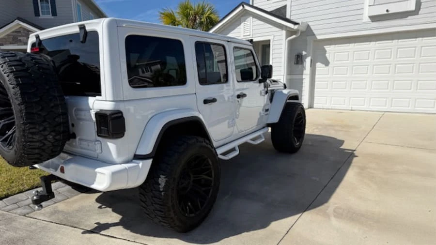 2021 Jeep JL Wrangler - Image 5 of 7