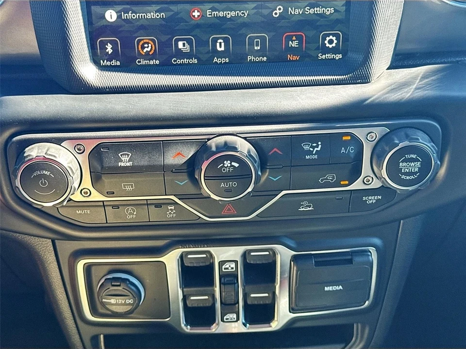 2021 Jeep JL Wrangler - Image 16 of 21