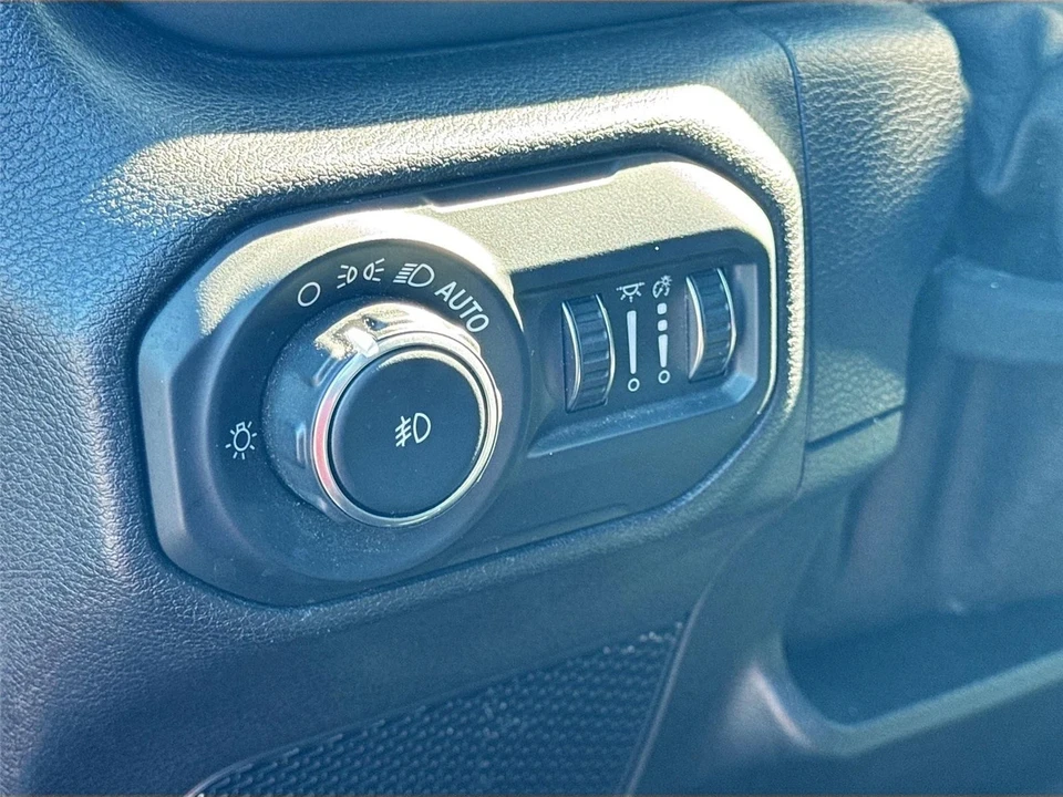 2021 Jeep JL Wrangler - Image 10 of 21