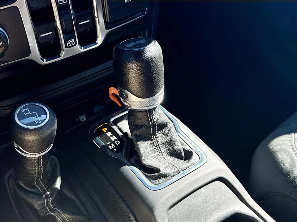 2021 Jeep JL Wrangler - Image 17 of 21
