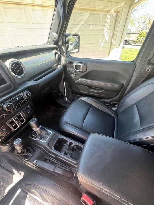 2021 Jeep JL Wrangler - Image 3 of 7